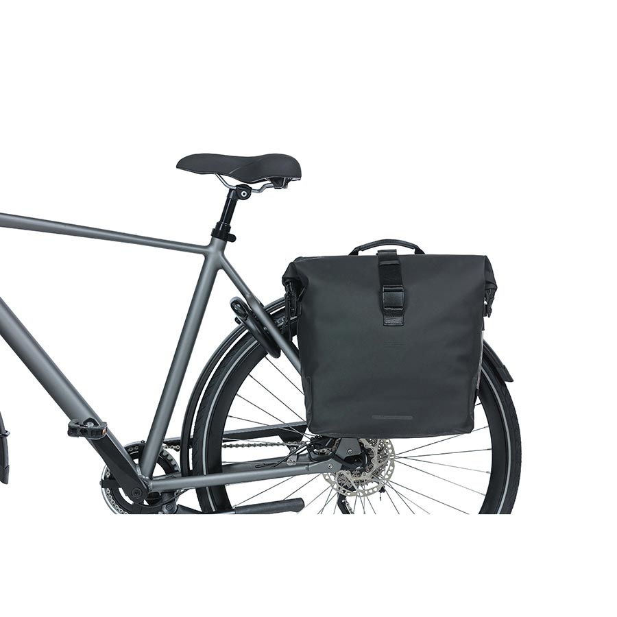 Basil SoHo - Buzzify-Panniers-Basil