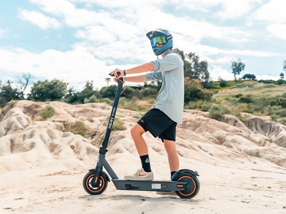 Hiboy S2 Max Electric Scooter - Buzzify - buzzifyebikes