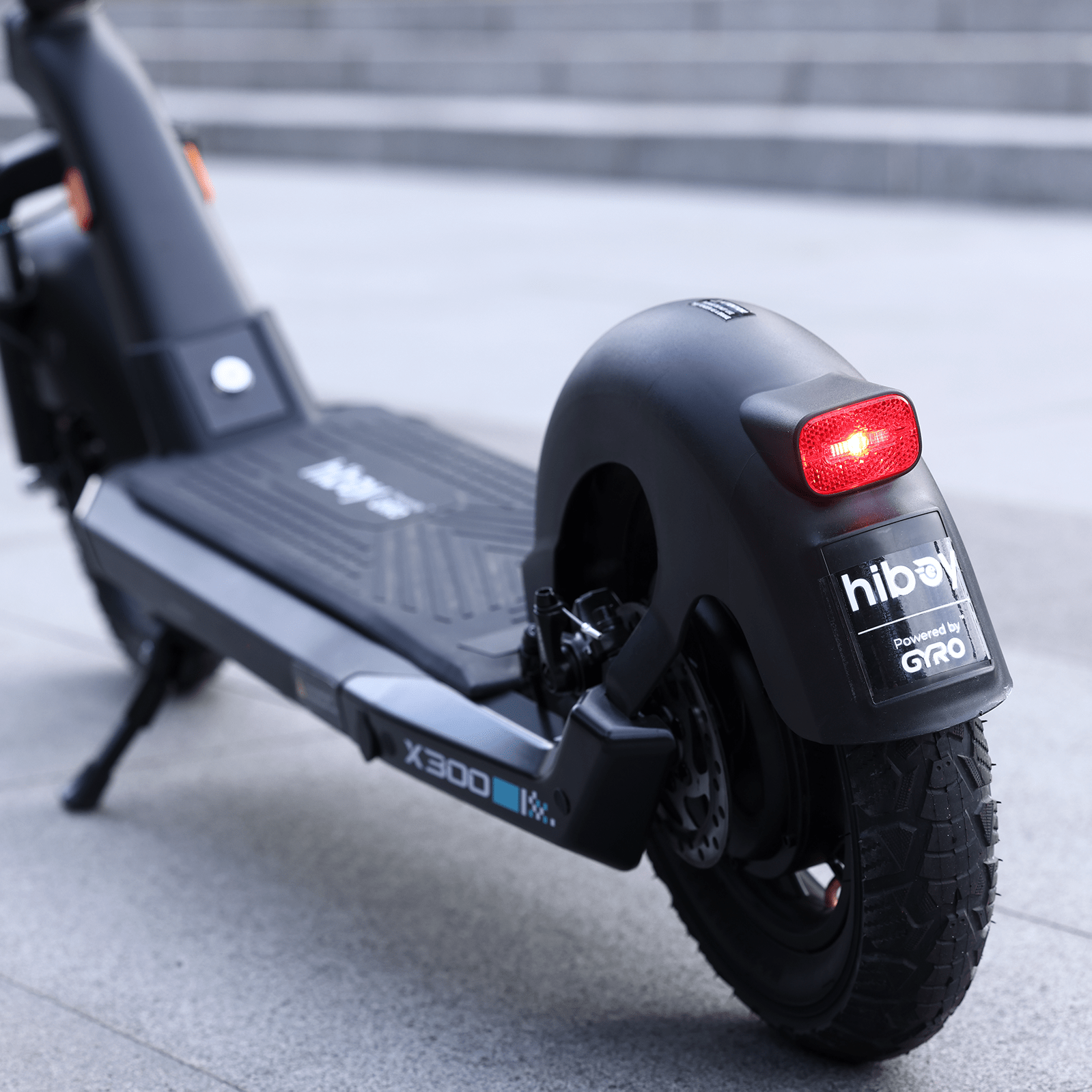 Hiboy X300 Electric Scooter - Buzzify - buzzifyebikes